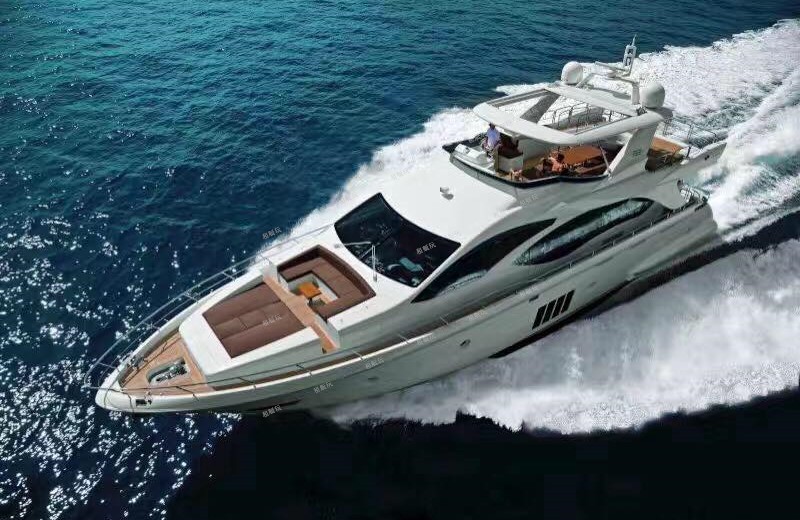 意大利Azimut 82英尺